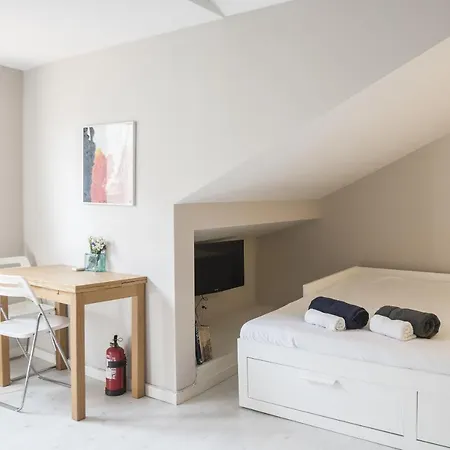 Formosa Stylish By Homing Apartment